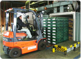 真空予冷機で冷やし鮮度を保つ